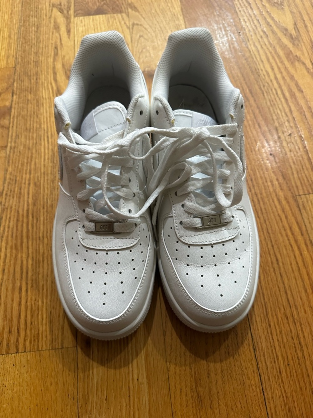 Men's White Low-Top Leather Sneakers